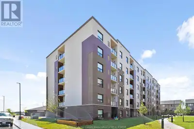 728 BROWNSTONE Unit# 408 Lakeshore, Ontario
