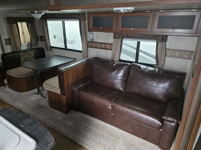 2015 Keystone RV Bullet 272BHS in Travel Trailers & Campers in Penticton - Image 8