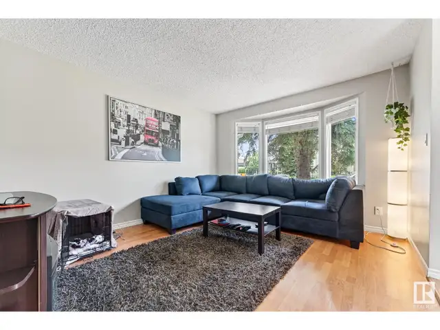 3512 42A AV NW Edmonton, Alberta62864759218305122