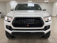 Built on a legacy forged in deserts, forests, and job sites, the 2022 Toyota Tacoma carries forward... (image 7)