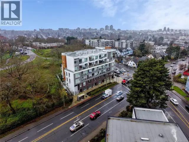 1303 Hillside Ave Victoria, British Columbia in Commercial & Office Space for Sale in Victoria - Image 25