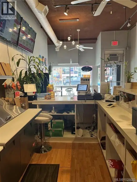 774 Fort St Victoria, British Columbia in Commercial & Office Space for Sale in Victoria - Image 4