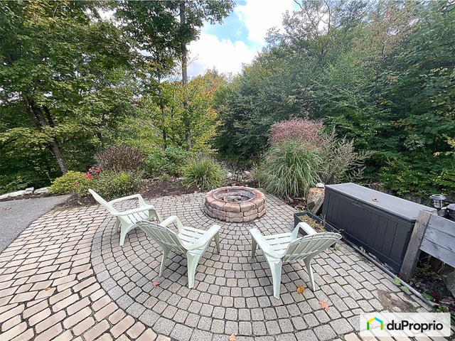 305e Avenue — photo 3