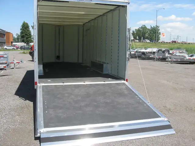 Remorque Fermée 8.5X20 Galvanisé  DURA MAXX in Cargo & Utility Trailers in Québec City - Image 9