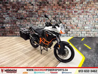 2014 KTM ADVENTURE 1190 R ABS La KTM Adventure 1190 R ABS 2014 est une moto d’aventure conçue pour l...
