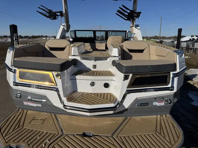 2025 Mastercraft XStar 23 in Powerboats & Motorboats in St. Albert - Image 9