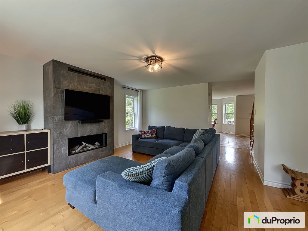 $824,900 - 2 Storey for sale in Dunham — photo 3