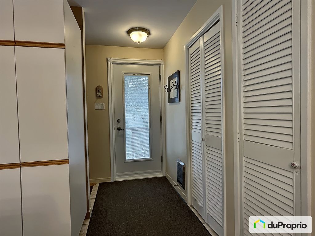 $318,000 - Bungalow for sale in Alma — photo 3