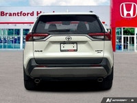 Conquer every season with confidence in this exceptionally well-equipped 2020 Toyota RAV4 Limited, f... (image 5)