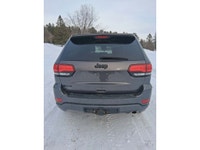 See Dealer Website for Details. . Engine: Moteur V6 3.6L L/100Km City: 12.7 L/100Km Hwy: 9.6 Safety... (image 9)