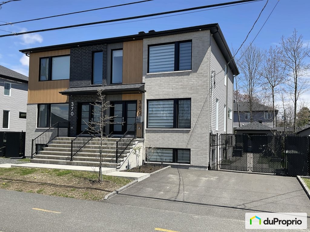 $515,000 - Semi-detached in Drummondville (Drummondville) — photo 1