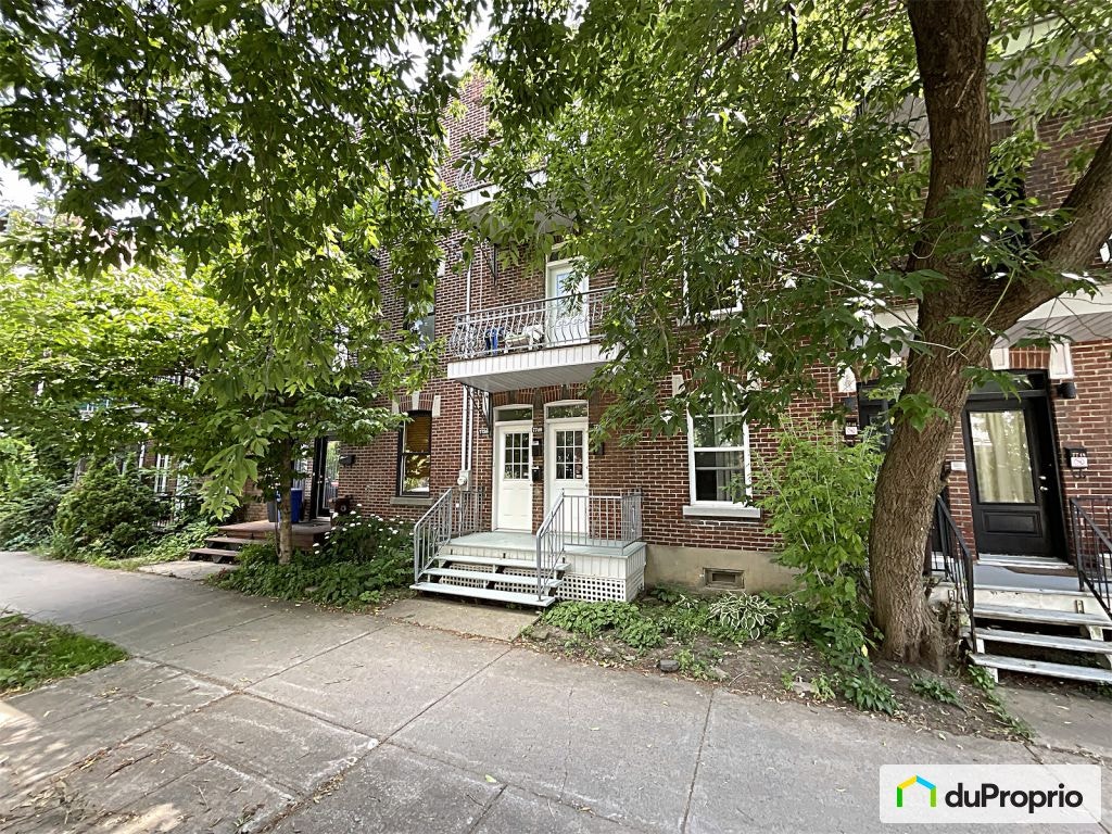 $1,149,000 - Triplex in Villeray / St-Michel / Parc-Extension — photo 1
