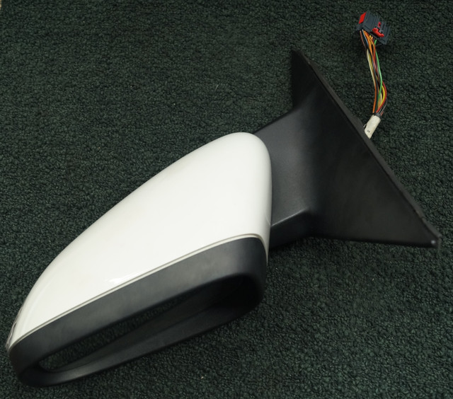JAGUAR XJ8/VDP DRIVER SIDE DOOR MIRROR - BIRKSHIRE AUTOMOBILES in Auto Body Parts in City of Toronto