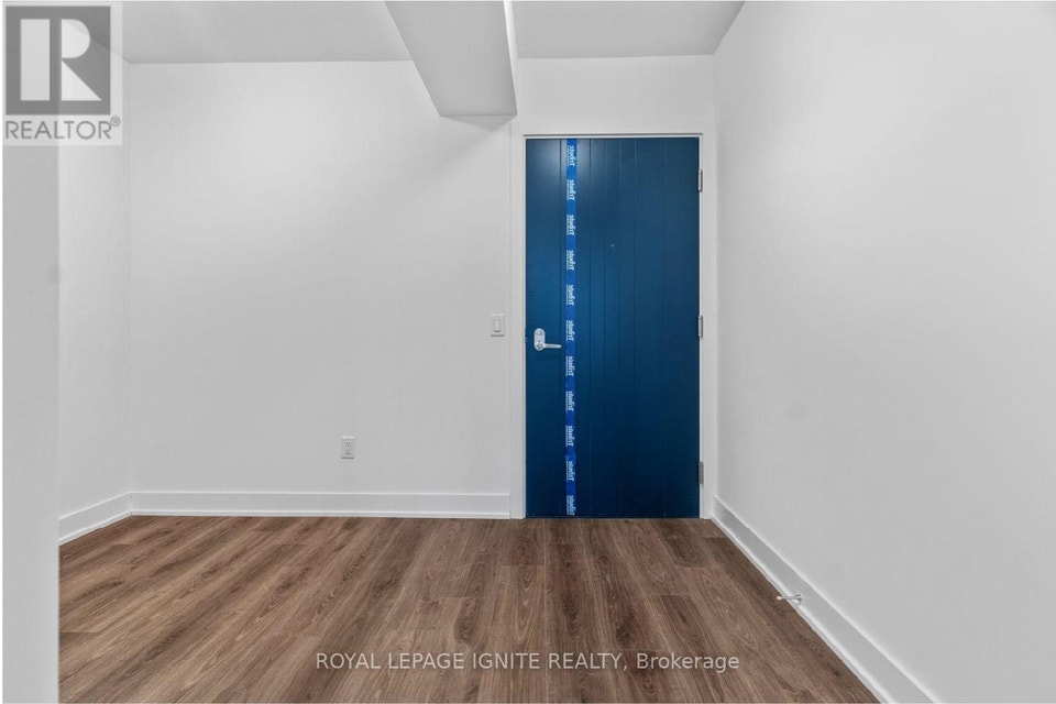 2701 - 2545 SIMCOE STREET N Oshawa (Windfields), Ontario 4