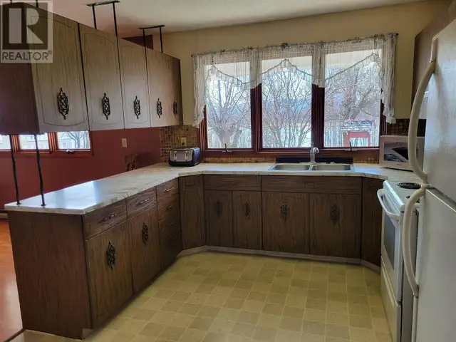 20624 KENNY DAM ROAD Vanderhoof, British Columbia in Houses for Sale in Vanderhoof - Image 7