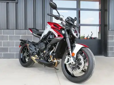 Finance from $127 bi-weekly with warranty coverage until May 2028!* Click "Get Financing" to see if...