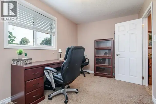 108 QUEENSWAY Drive St. Jacobs, Ontario in Houses for Sale in Kitchener / Waterloo - Image 34