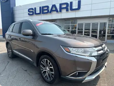 Dependable, spacious, and ready for every season, this 2017 Mitsubishi Outlander ES is a locally tra...