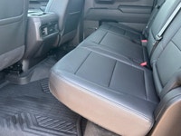 Trailboss 3.0L Diesel, Sunroof, Leather, Multi-Flex Tailgate, Spray-On Bedliner, Bose, Hitch ViewThe... (image 6)