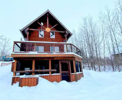 R31//Inglis/Tucked into the heart of the Asessippi area, 47 Asessippi Cove offers an affordable, yea...