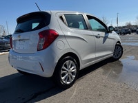 Aluminum Wheels, Cruise Control, Apple CarPlay, Android Auto, Remote Keyless Entry! This 2022 Chevro... (image 4)