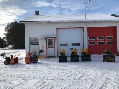 Grande vente de souffleuse a neige Stiga, View more