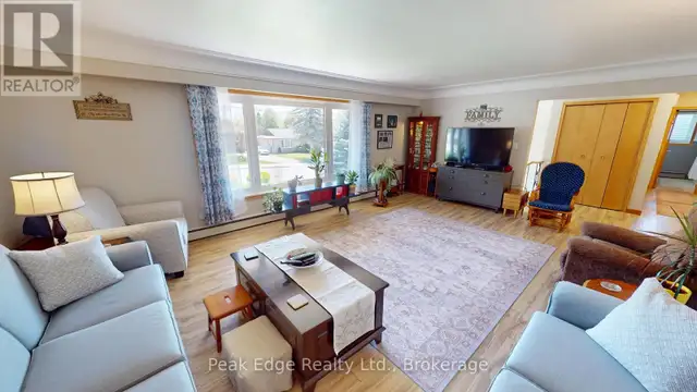 30 7 TH STREET Hanover, Ontario in Houses for Sale in Owen Sound - Image 31