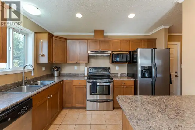 8385 MURALT ROAD Beaverley, British Columbia in Houses for Sale in Prince George - Image 3