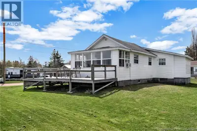 Welcome to 20 Allison Lane, located on The Bluff at Parlee Beach. This three season cottage has been...