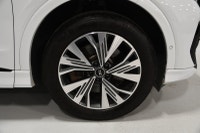 Modele 50 /Traction intégrale Audi quattro / 100% électrique / Black optics / Roues 20 pouces / Écla... (image 5)