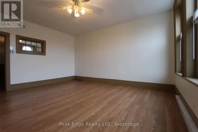 209 10TH STREET Hanover, Ontario in Commercial & Office Space for Sale in Owen Sound - Image 20