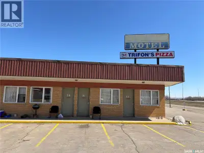 REVENUE Month to Month tenants - two separate buildings 36 room budget friendly motel situated on 2....