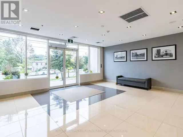 401 - 3865 LAKE SHORE BOULEVARD W Toronto (Long Branch), Ontario62863794617729124