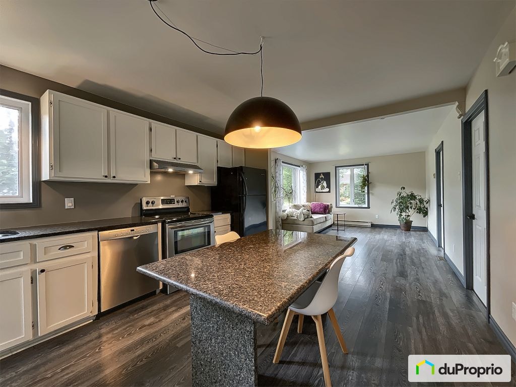 $389,000 - Bungalow for sale in St-Raymond — photo 3