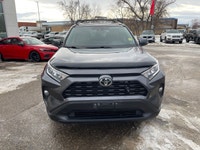 -Regina Honda Recent Arrival! 2020 Toyota RAV4 XLE 107 point inspected, Fully detailed, Fresh oil ch... (image 7)