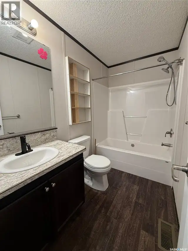 102 1st AVENUE W Coleville, Saskatchewan in Houses for Sale in Saskatoon - Image 23