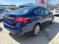 HEATED SEATS, BACK-UP CAMERA, BUCKET SEATS, ABS, AIR CONDITIONING, CRUISE CONTROL, TRACTION CONTROL,... (image 4)