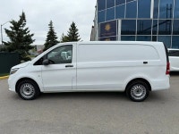 2019 Mercedes-Benz MATRIS—136 inch WB -Cargo -2.0 Lit - 4 Cyl - Gasoline Engine — Great Fuel Consump... (image 5)