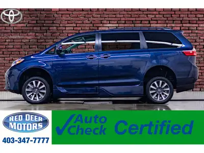 **ACCIDENT FREE - MECHANICALLY CERTIFIED** 33,964 KM This 2019 Toyota Sienna XLE Wheelchair Van is p...