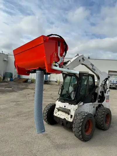 HYDRAULIC OPENING BOTTOM CHUTE, TOP BAG CRUSHER, HD MIXING STEEL AUGER, SIDE DISCHARGE, HD 4 MODELS...