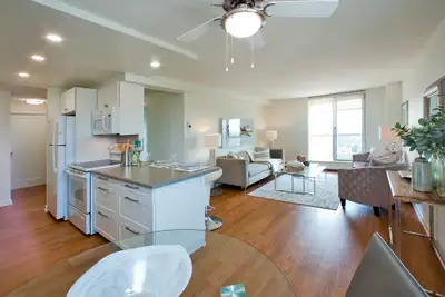 SPACIOUS 3 BEDROOM APARTMENT FOR RENT IN OTTAWA! SELECT APARTMENTS FULLY REVITALIZED WITH PREMIUM UP...