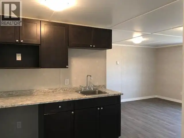 5511 50 Street Pouce Coupe, British Columbia in Commercial & Office Space for Sale in Dawson Creek - Image 13