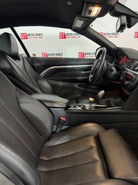 [""] . Engine: 4 Safety Equipment Electronic Stability Control (ESC) ABS And Driveline Traction Cont... (image 9)