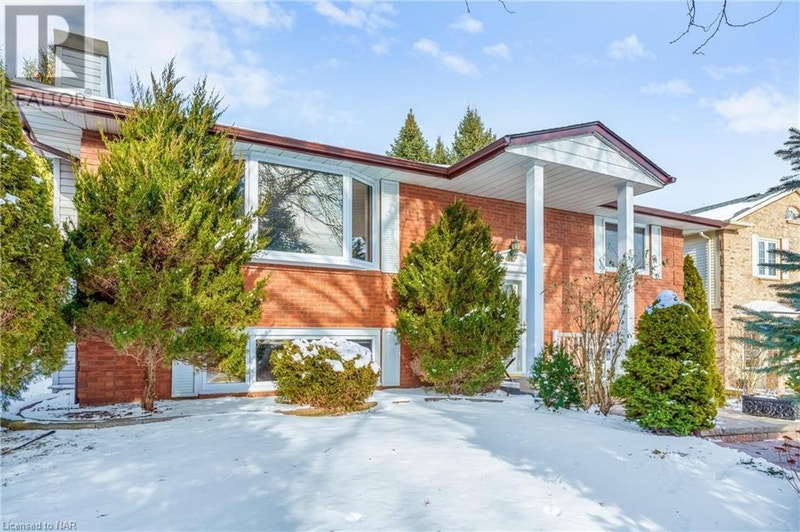 41 BIGELOW Crescent Fonthill, Ontario Houses for Sale St