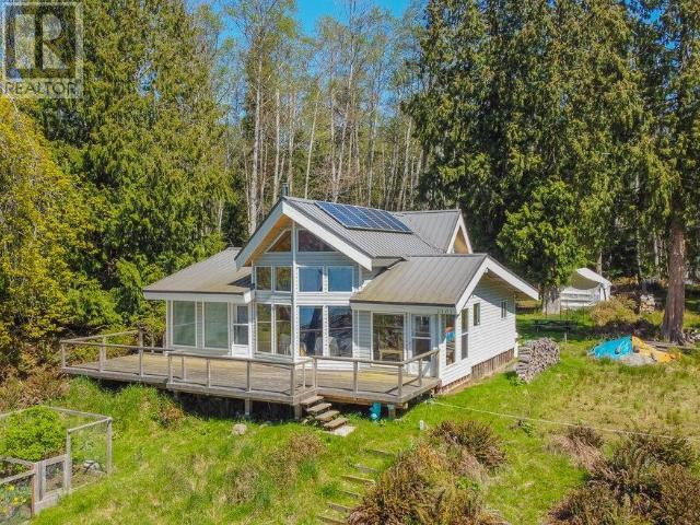 1101 SUNSET TRAIL Savary Island, British Columbia in Houses for Sale in Powell River District - Image 3