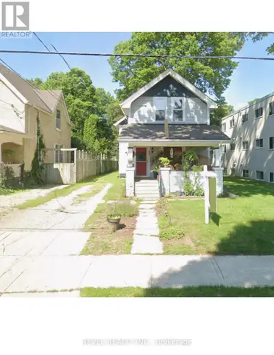 FOR LEASE. AVAILABLE NOW. Ideally situated on a quiet, tree-lined street, this bright and well-maint...