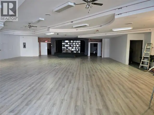 639 Main Street Penticton, British Columbia in Commercial & Office Space for Sale in Penticton - Image 3