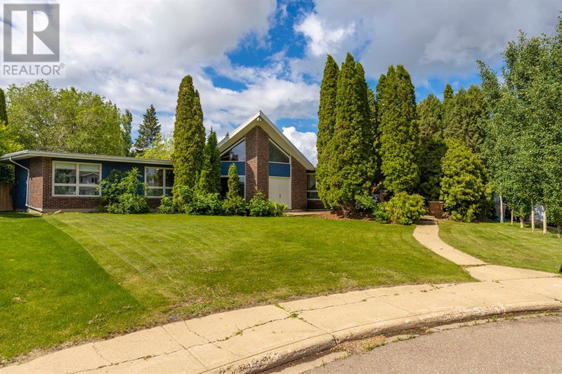 10 Centennial Drive Lloydminster, Alberta Houses for Sale