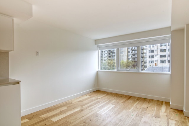 3460 Peel Street 3460 Peel Street — photo 3