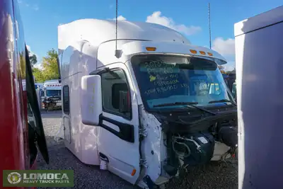 2018 Peterbilt 579 Cab for sale - Complete cab with all accessories - Used - May have some cosmetic...